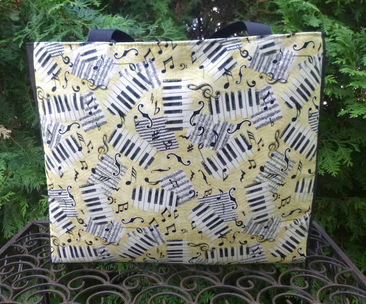 Piano tote bag